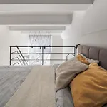 Apartamento Moss Loft In Centre Self Check-in
